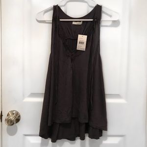 🔅NYT LUSH slate blue lace front cinched back 🔅